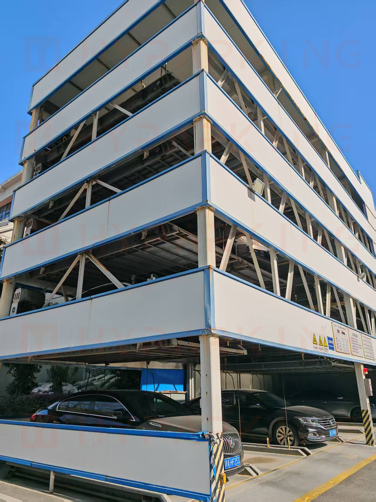 PSH — Underground Garage